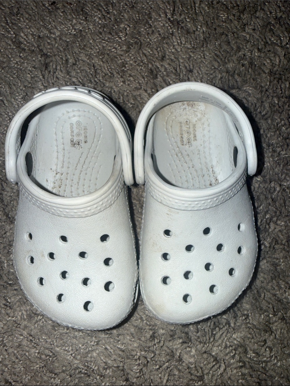 CROCS - light grey
